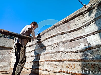 indian mechanics during repairing task at workshop in india dec 2019 Editorial Stock Photo