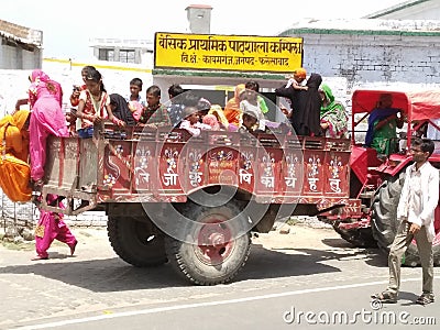 Indian poor viillages people on the raod Editorial Stock Photo