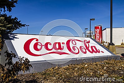 Indianapolis - Circa February 2017: Giant Can of Coca Cola adorns a Bottling Plant XIII Editorial Stock Photo