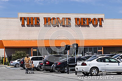Indianapolis - Circa May 2017: Home Depot Location. Home Depot is the Largest Home Improvement Retailer in the US VI Editorial Stock Photo