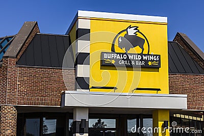 Indianapolis - Circa September 2016: Buffalo Wild Wings Grill and Bar Restaurant I Editorial Stock Photo