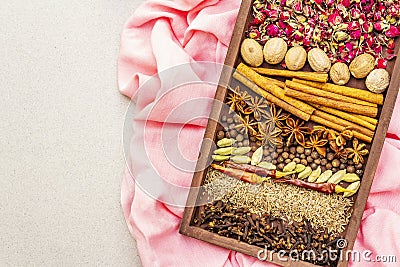 Ingredients for preparation oriental spice Ras el Hanout Stock Photo