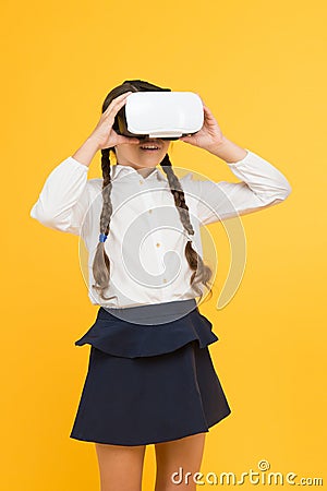 Insights into immersive virtual reality in real classrooms. Changing digital experiences way we learn and create Stock Photo