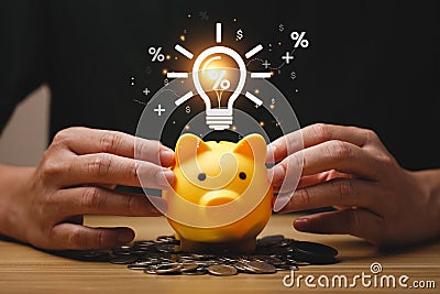 interest rates and dividends, investment returns, income, retirement Compensation fund, investment, dividend tax. Piggy bank and Stock Photo