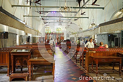 Interno della Chiesa di San Francesco a Fort Cochin, una delle piÃ¹ antiche chiese europee in India, Kerala, India Editorial Stock Photo