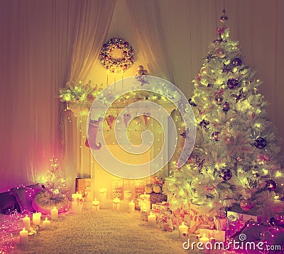 Luci del camino dell'albero di natale della stanza, interno ... Disegno Natale camino