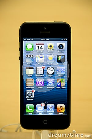 Iphone 5 in Apple Store Editorial Stock Photo