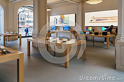 IPhone Mobile Phones and iPad Tablets For Sale in Apple Store Editorial Stock Photo