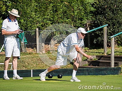 ISLE OF THORNS, SUSSEX/UK - SEPTEMBER 11 : Lawn Bowls Match at I Editorial Stock Photo