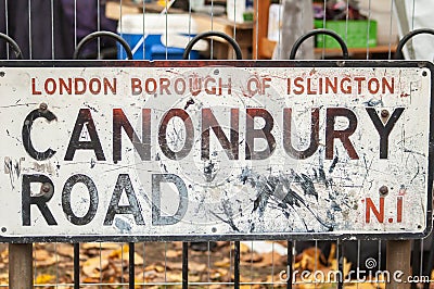 ISLINGTON, LONDON, ENGLAND- 18 November 2021: Canonbury Road street sign outside the Save Our Trees protest camp Editorial Stock Photo