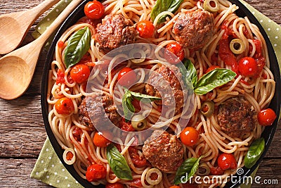 Italian food: spaghetti with meatballs and tomato sauce closeup Stock Photo