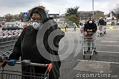 Italy - Piedmont - Turin food supply queues Editorial Stock Photo