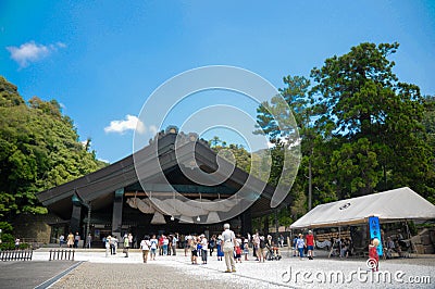 Izumo Taisha Shrine in Shimane, Japan. To pray, Japanese people usually clap their hands 2 times, but for this shrine with the dif Editorial Stock Photo