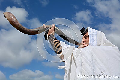 Jewish man blow Shofar Stock Photo