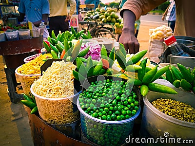 Jhalmuri mixture chaat being sold by a fast food vendor Stock Photo