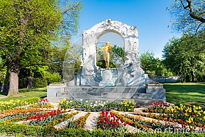 Johann Strauss monument in the Vienna city park Editorial Stock Photo