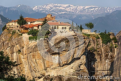 Kalampaka Town and rock with Holy Trinity Monastery, Meteora Stock Photo