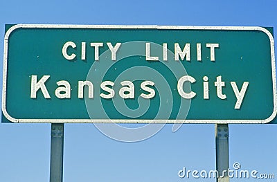 Kansas City city limit sign, MO Stock Photo