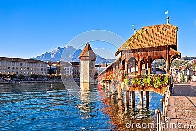 Kapellbrucke historic wooden bridge in Luzern and waterfront lan Stock Photo