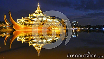 Karaweik Hall Of Kandawgyi Nature Park Myanmar Stock Photo