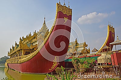 Karaweik Palace at the eastern shore of Kandawgyi Lake, Yangon, Burma Stock Photo