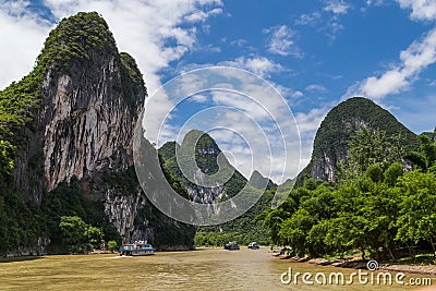 Karst mountains and limestone peaks of Li river in China Stock Photo