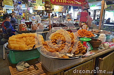 Khlong Lat Mayom floating market in Bangkok Editorial Stock Photo