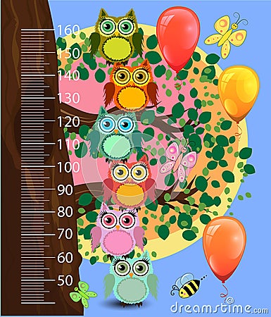 Kids height meter with cute owls. Funny stadiometer from 50 to 160 centimeter Stock Photo