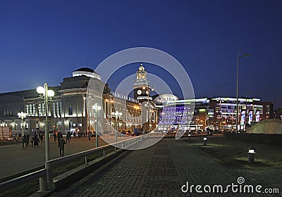 Kievskiy railway station by night in Moscow, Russia Editorial Stock Photo