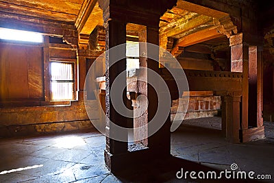 Kings bed made of stone in Fatephur Sikri Stock Photo