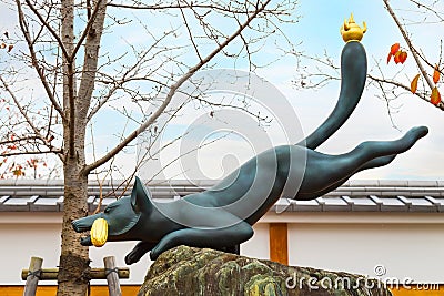Kitsune Fox sculpture at Fushimi Inari-taisha shrine in Kyoto Stock Photo