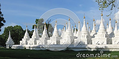 Kuthodaw temple , Mandalay Stock Photo