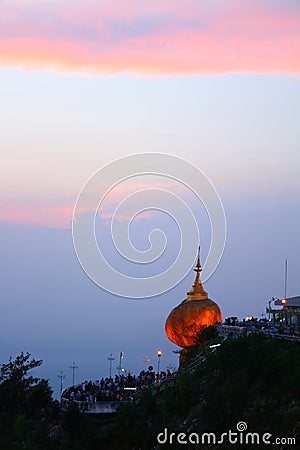 Kyaikhtiyo or Kyaiktiyo pagoda Stock Photo