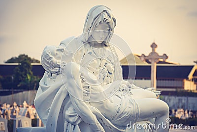 La Pieta statue - The blessed Virgin Mary holding dead Jesus Christ body Stock Photo