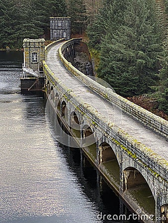 Laggan Dam on the River Spean - Scottish Highlands Stock Photo