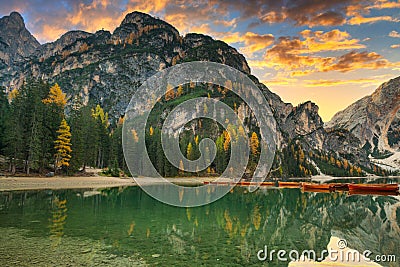 Lago di Braies lake and Seekofel peak at sunrise, Dolomites. Italy Stock Photo