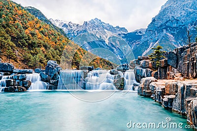 Landscape of Blue Moon Valley in Jade Dragon Snow Mountain, Lijiang, Yunnan, China Stock Photo