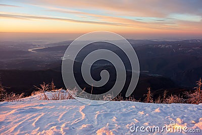 Landscape of the Olt river winding through the mountains Stock Photo