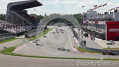 Laufen des Schoßes der Formel Renault 2 0 in Moskau-Kanal Laufen des Schoßes der Formel Renault 2 0 in Moskau-Kanal