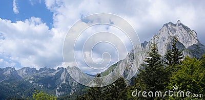 Le dec de Lhurs in the Cirque de Lescun, Pyrenees Stock Photo