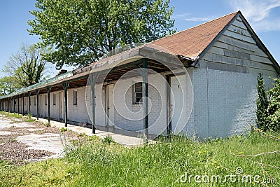Abandoned and vacant former Forest Manor Motel along Route 66 Editorial Stock Photo