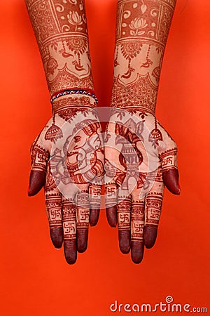 Ledy Feet and Hands in Heena for wedding in white background and isolated hand and feet | hand design | feet design | beautiful d Stock Photo