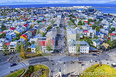 Leif Eriksson Statue Colorful Houses Streets Reykjavik Iceland Editorial Stock Photo