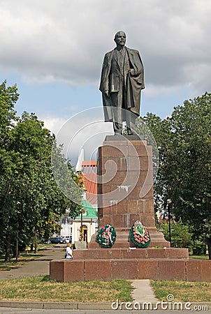 Lenin monument on a Lenin Square in Omsk, Russia Editorial Stock Photo