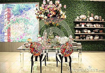 Lenox by Mello Tablescape flower decoration during famous Macy's Annual Flower Show Editorial Stock Photo