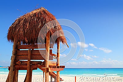 Lifeguard wooden sun roof caribbean tropical beach Stock Photo