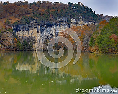 Niangua Arm bluffs below HaHa Tonka Castle Stock Photo