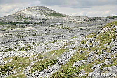 Limestone pavement mountains, Mullaghmore Stock Photo