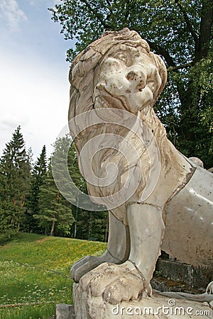 Lion in the park of the Pavlovsk palace, Pavlovsk, Russia Stock Photo