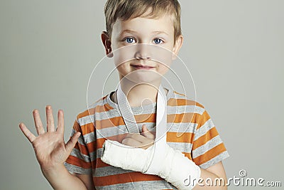 Little boy in a cast.child with a broken arm. kid after accident Stock Photo